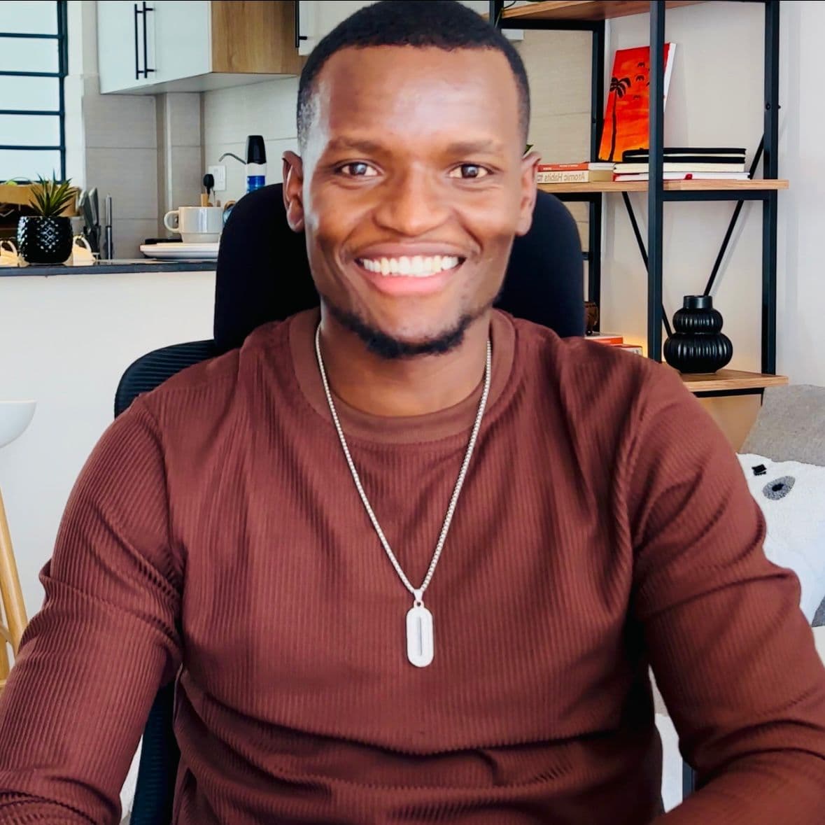 Vic Preston Maina